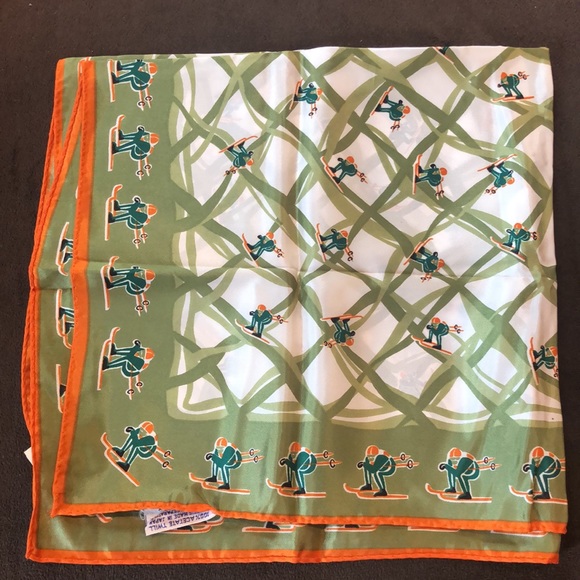 Scarf - Picture 6 of 7